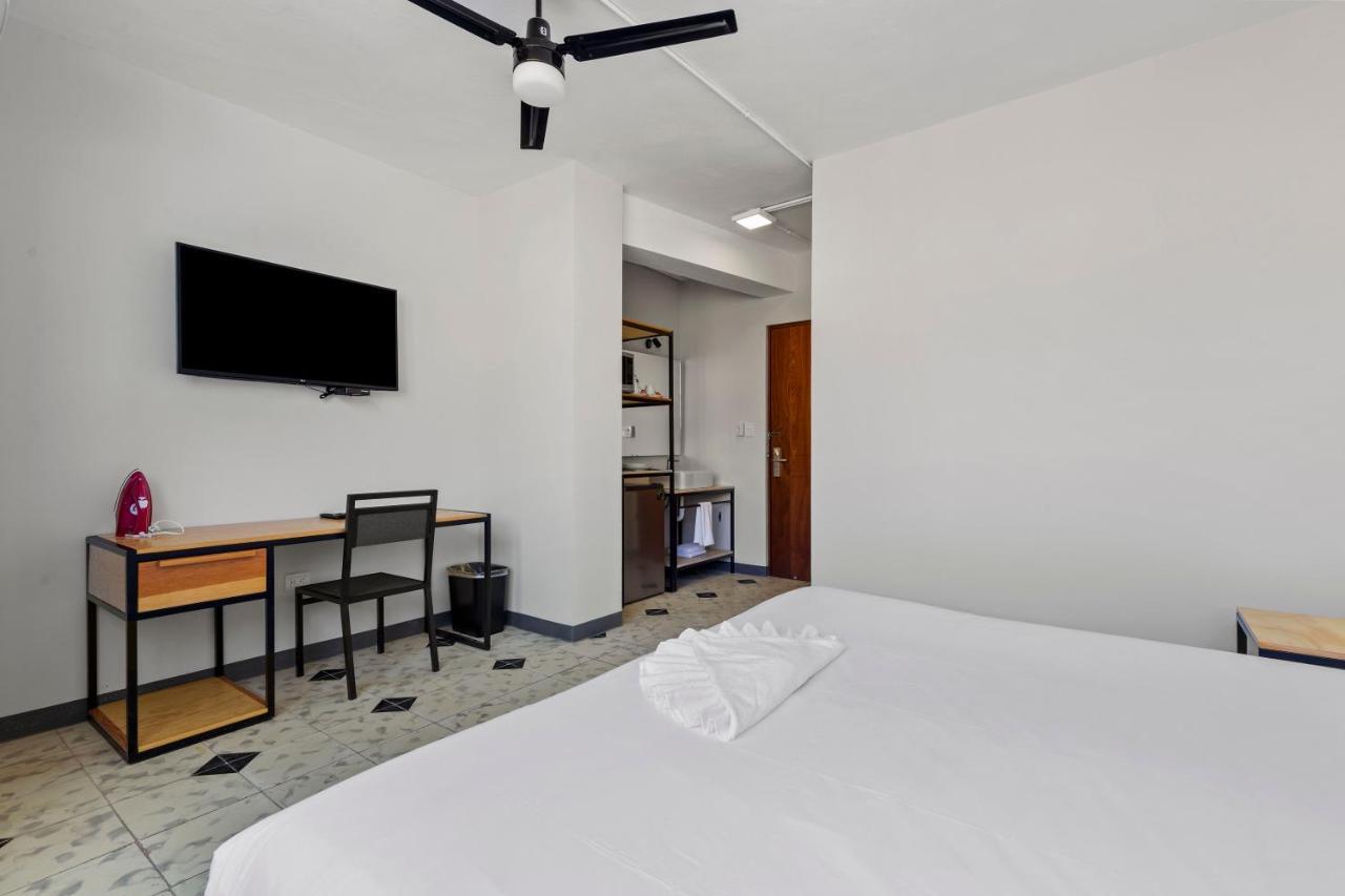 Suites Reforma By Homirent Mérida Zewnętrze zdjęcie