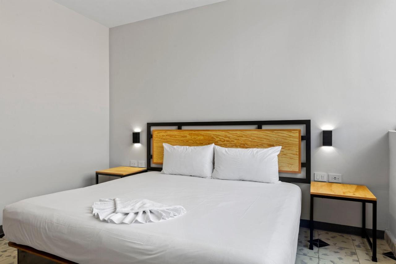 Suites Reforma By Homirent Mérida Zewnętrze zdjęcie