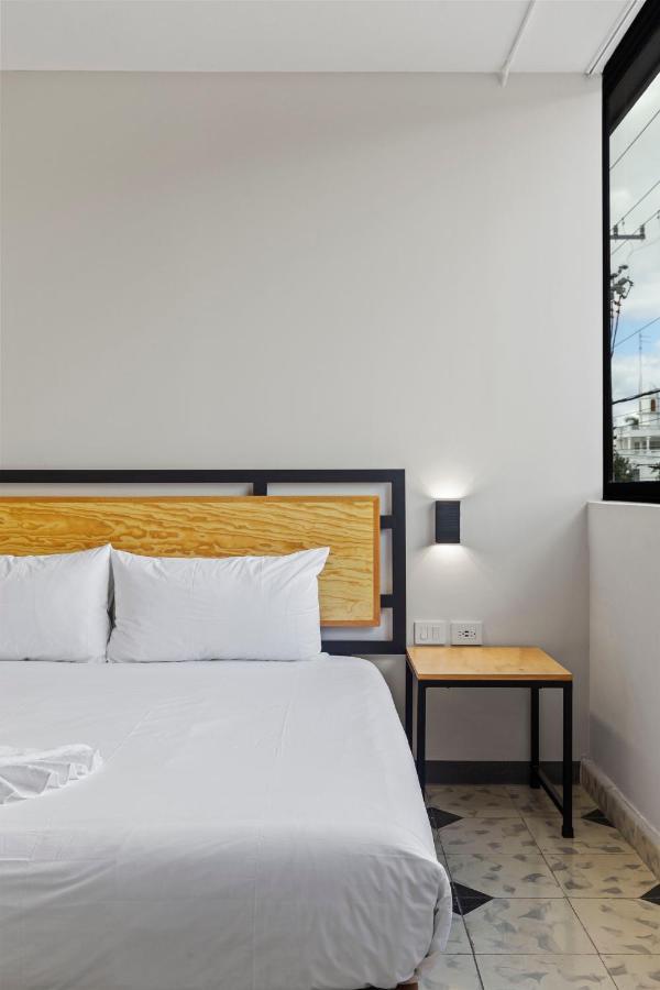 Suites Reforma By Homirent Mérida Zewnętrze zdjęcie