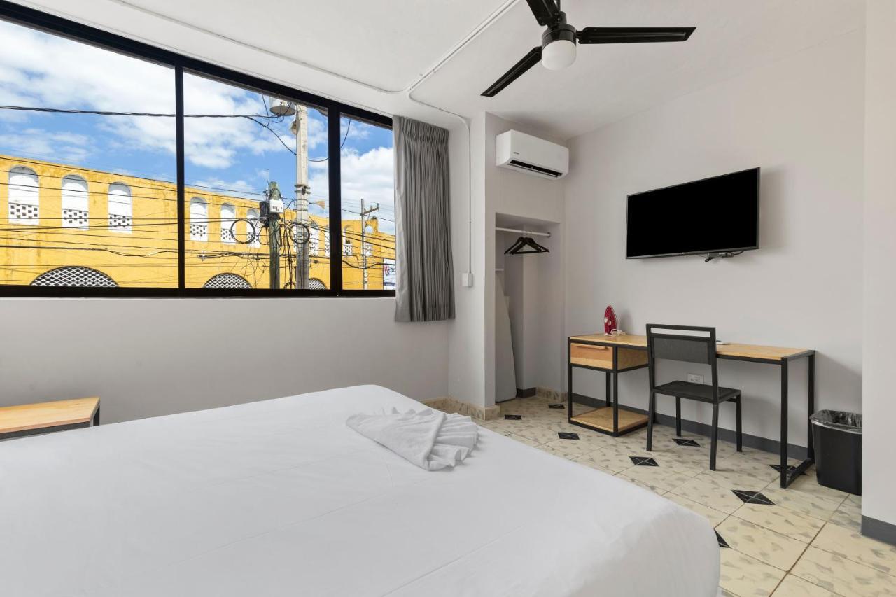 Suites Reforma By Homirent Mérida Zewnętrze zdjęcie