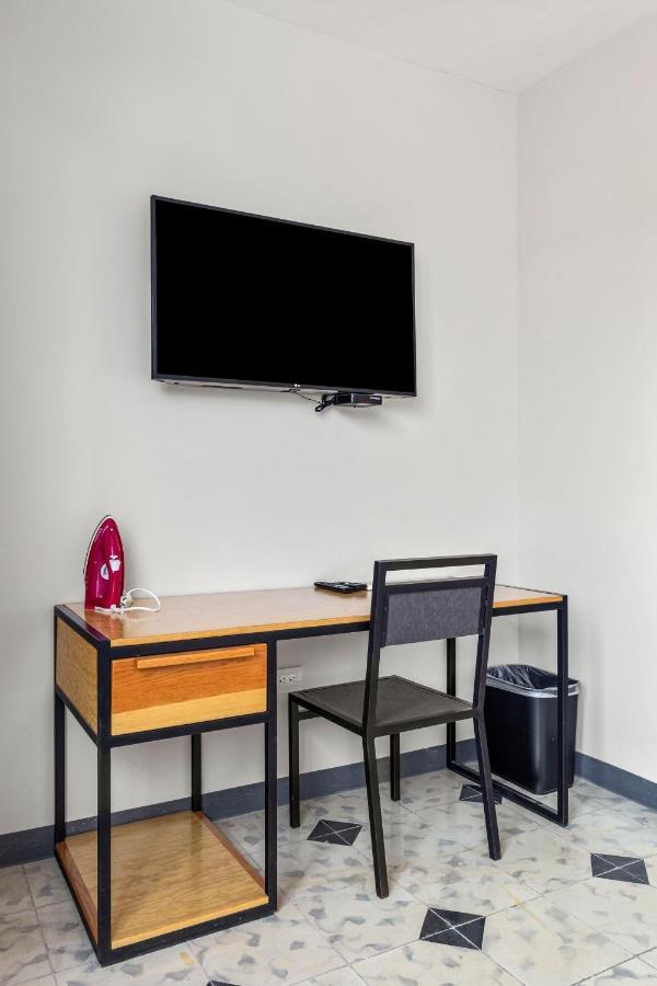 Suites Reforma By Homirent Mérida Zewnętrze zdjęcie
